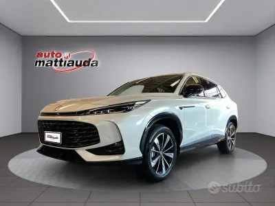 Usata MG HS Luxury 170 CV (125 kW) 2025 Bianco perlato SUV