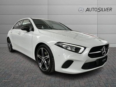 Usata Mercedes A180 Advanced 116 CV (85 kW) 2023 Bianco / pastello Berlina