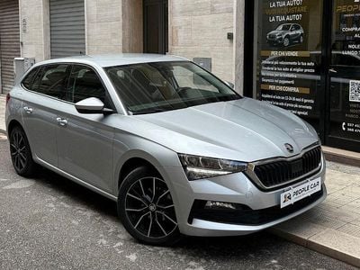 Usata Skoda Scala Ambition 116 CV (85 kW) 2020 Grigio Utilitaria