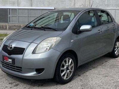 usata Toyota Yaris Yaris5p 1.3 Sol m-mt