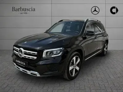 Usata Mercedes GLB200 150 CV (110 kW) 2021 Nero SUV