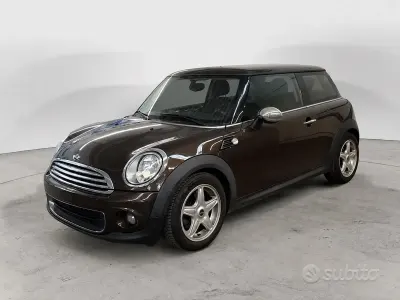 Usado Mini Cooper 75 CV (55 kW) 2011 Marrón Utilitario