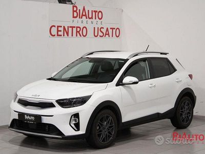Usata Kia Stonic 100 CV (73 kW) 2024 Bianco SUV