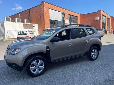 Usata Dacia Duster Prestige 101 CV (74 kW) 2020 Grigio SUV