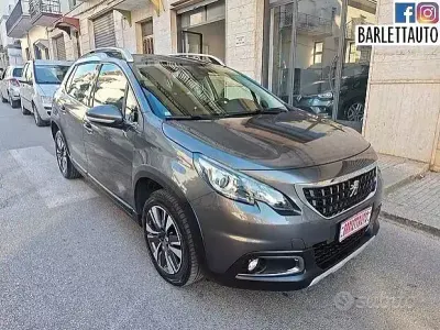 Usata Peugeot 2008 Allure 99 CV (72 kW) 2018 Grigio SUV