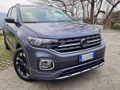 Usata VW T-Cross Sportline 95 CV (69 kW) 2022 Grigio SUV