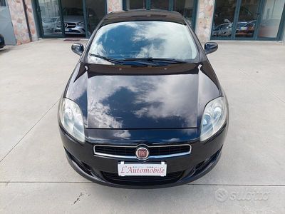 Usata Fiat Bravo 120 CV (88 kW) 2012 Nero Utilitaria