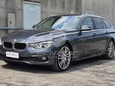 Usata BMW 320 Advantage 190 CV (139 kW) 2019 Grigio Station wagon