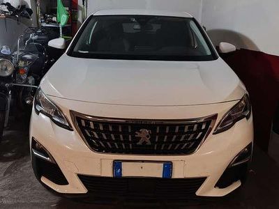 Usata Peugeot 3008 Allure 131 CV (96 kW) 2020 Bianco SUV