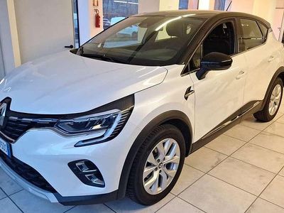 Usata Renault Captur Intens 90 CV (66 kW) 2021 Bianco SUV