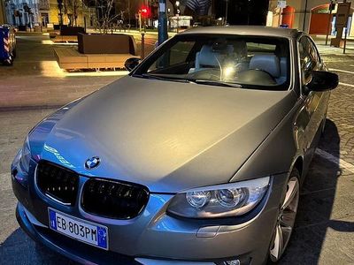 Usata BMW 320 Cabriolet 184 CV (135 kW) 2010 Grigio Cabrio