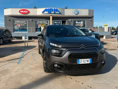 Usata Citroën C3 Shine 102 CV (75 kW) 2021 Grigio Utilitaria