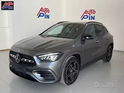Usata Mercedes GLA200 AMG Line Premium 150 CV (110 kW) 2025 Grigio SUV