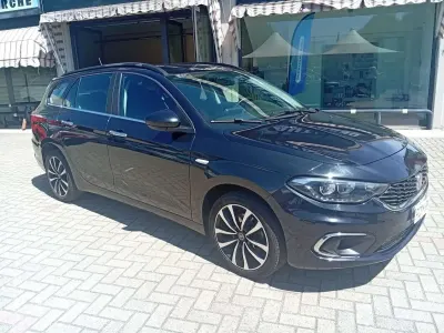 Usata Fiat Tipo Lounge 95 CV (69 kW) 2018 Nero Station wagon