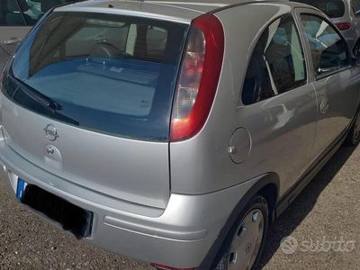 usata Opel Corsa 3porte