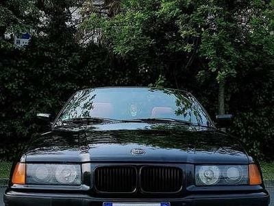 Usata BMW 325 Cabriolet 192 CV (141 kW) 1994 Cabrio