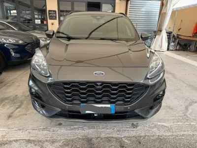 Usata Ford Kuga ST-Line X 120 CV (88 kW) 2021 Grigio SUV