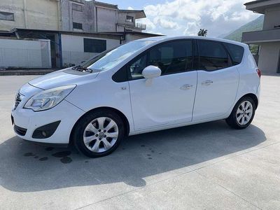 Usata Opel Meriva Cosmo 110 CV (80 kW) 2013 Monovolume