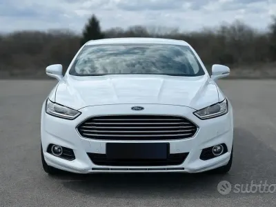Usata Ford Mondeo 150 CV (110 kW) 2015 Bianco Berlina