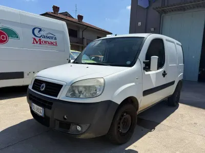 Usata Fiat Doblò 105 CV (77 kW) 2007 Bianco Monovolume