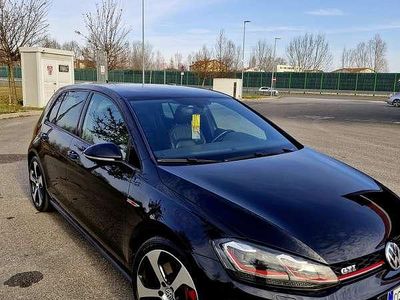 Usata VW Golf VII Business 230 CV (169 kW) 2017 Berlina