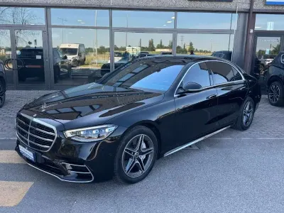 Usata Mercedes S400 Premium Plus 330 CV (242 kW) 2023 Nero Berlina