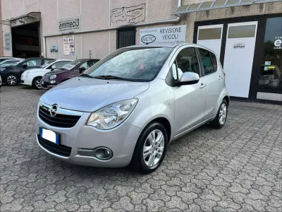Usata Opel Agila 94 CV (69 kW) 2013 Other Utilitaria