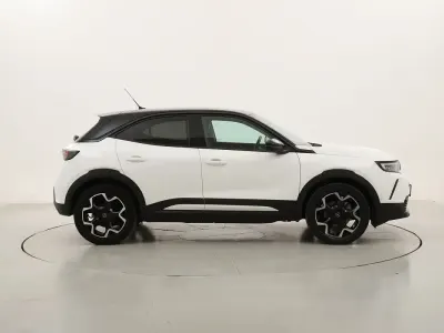 Usata Opel Mokka-e Ultimate 56 kW (77 CV) 2022 Biancobianco SUV