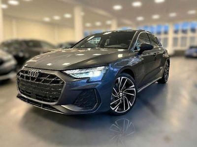 Usata Audi A3 S-Line 150 CV (110 kW) 2025 Grigio scuro metallizzato Berlina