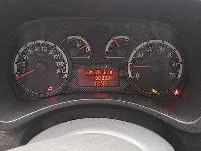Usata Fiat Panda Dynamic 77 CV (56 kW) 2011 Bianco Utilitaria