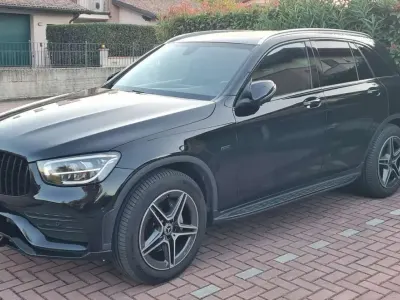 Gebraucht Mercedes GLC300e Premium 211 PS (155 kW) 2020 Schwarz SUV
