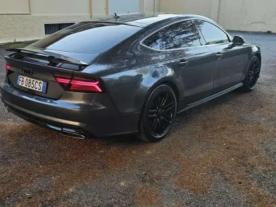 Usata Audi A7 Sportback Business Plus 272 CV (200 kW) 2015 Utilitaria