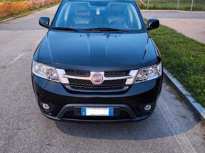 Usata Fiat Freemont Lounge 170 CV (125 kW) 2013 Nero SUV