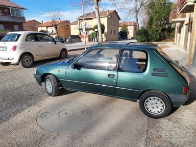 Peugeot 205