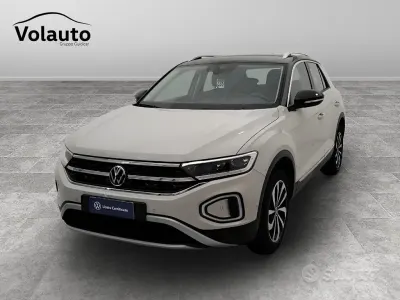 Usata VW T-Roc Style 116 CV (85 kW) 2023 Beige SUV