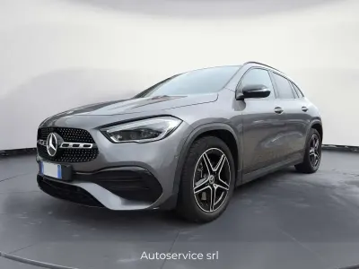 Begagnad Mercedes GLA250 Premium 224 HK (164 kW) 2021 Grå SUV