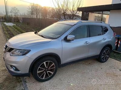 Begagnad Nissan X-Trail 131 HK (96 kW) 2016 Grå SUV