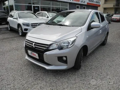 Usata Mitsubishi Space Star Intense 71 CV (52 kW) 2022 Grigio Utilitaria