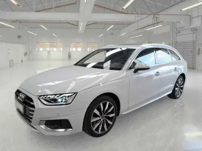 Usata Audi A4 Advanced Plus 163 CV (119 kW) 2023 Viola Station wagon