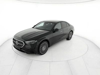 Nuova Mercedes 300 Advanced Plus 313 CV (230 kW) 2026 Nero Berlina