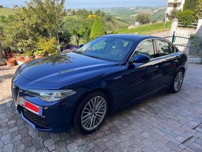 Usata Alfa Romeo Giulia Veloce 211 CV (155 kW) 2017 Blu/azzurro Berlina