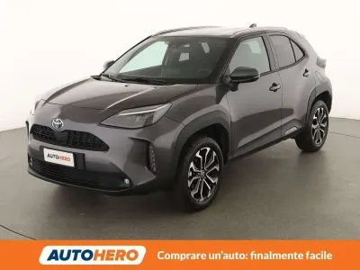 Usata Toyota Yaris Cross Trend 116 CV (85 kW) 2022 Grigio SUV