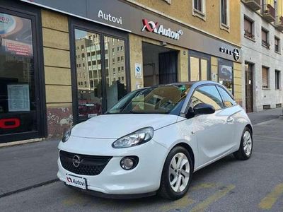 Usata Opel Adam Glam 87 CV (63 kW) 2015 Bianco Utilitaria