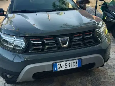 Usata Dacia Duster Extreme 101 CV (74 kW) 2022 Grigio SUV