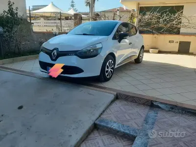 Usata Renault Clio IV 75 CV (55 kW) 2014 Bianco Furgone