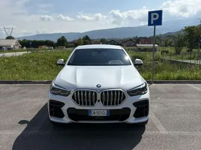 Usado BMW X6 M Sport 340 HP (250 kW) 2023 SUV