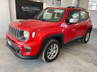 Begagnad Jeep Renegade Limited 130 HK (95 kW) 2022 Röd SUV