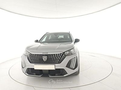 Usata Peugeot 2008 Allure 101 CV (74 kW) 2025 Argento SUV