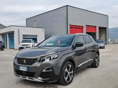 Usata Peugeot 3008 GT-line 120 CV (88 kW) 2017 Grigio SUV