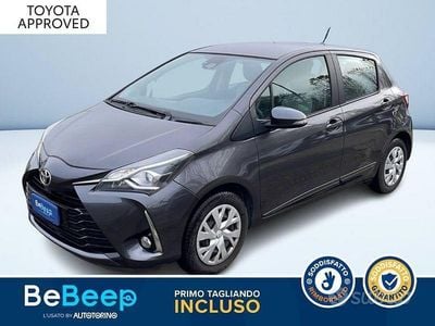 Grigio metallizzato Usata 2019 Toyota Yaris Active Berlina | 12.900 € (Buon prezzo)